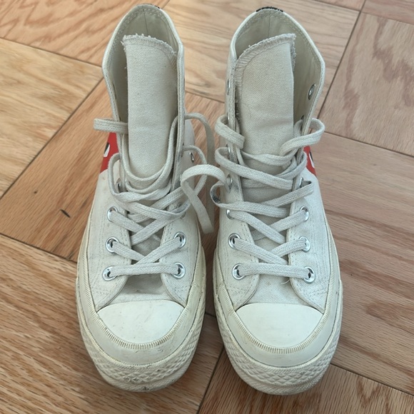 Converse x Comme des Garçons PLAY Chuck 70 - Picture 2 of 5